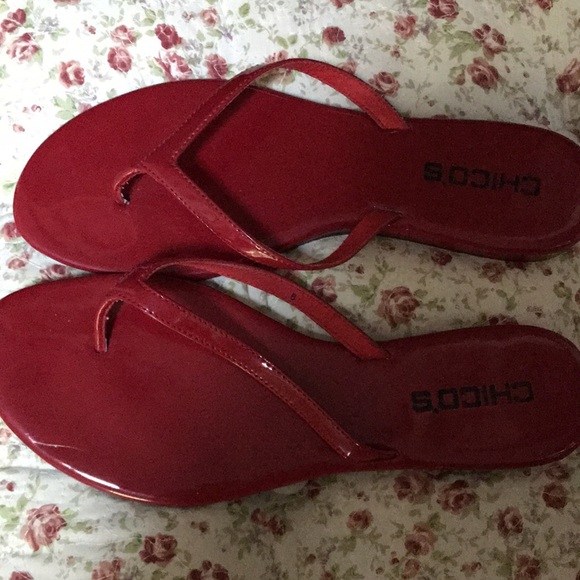 Chico’s Size 8 Red Throng Flip Flop - Picture 2 of 6